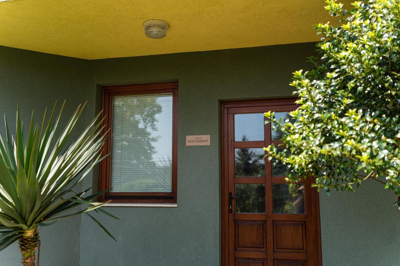 Vila Kostadinov Warna Exterior foto