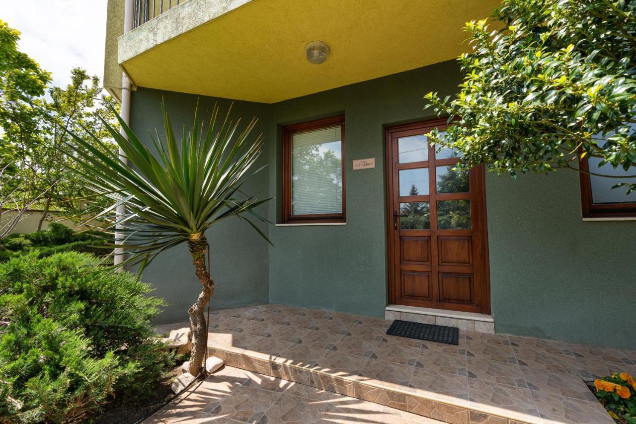Вила Костадинов Warna Exterior foto